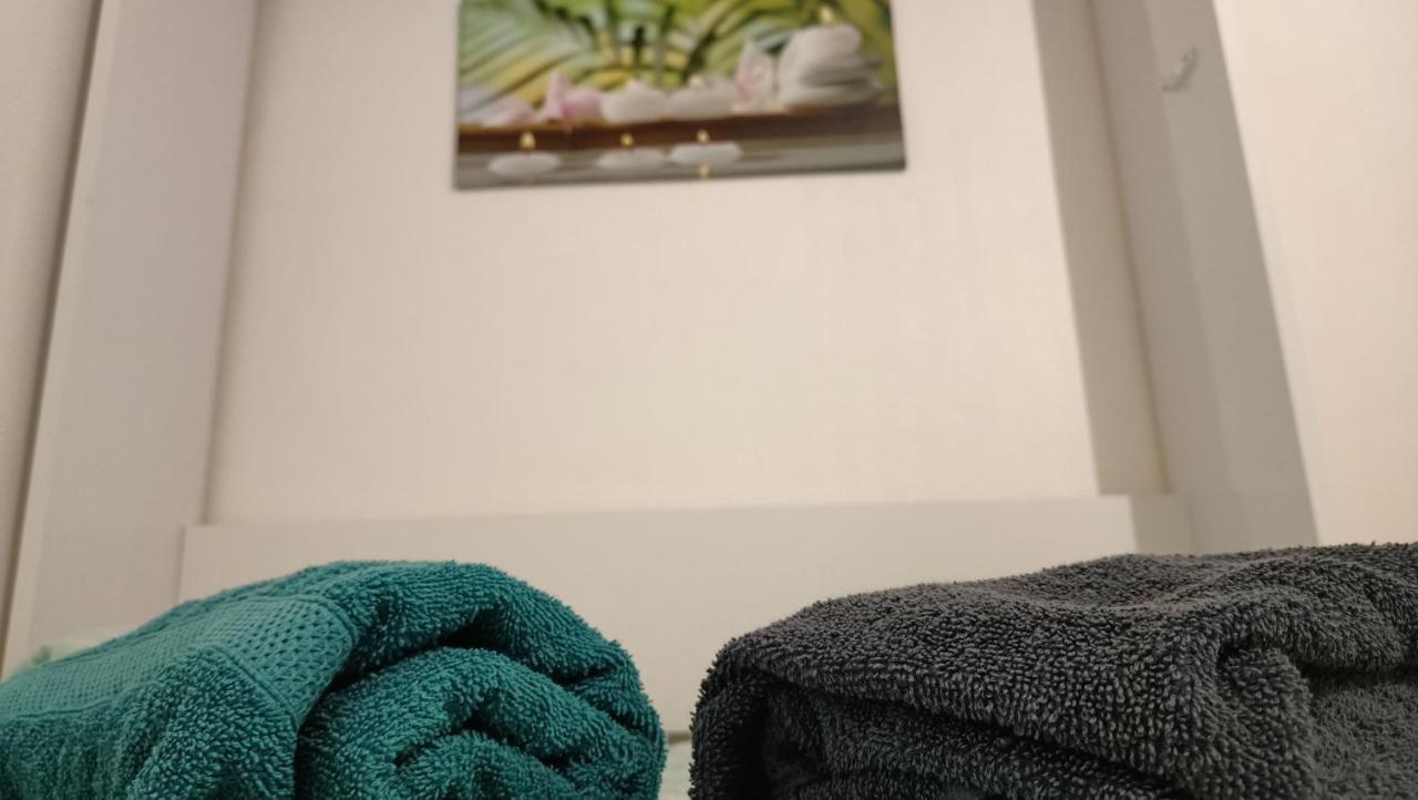 Sw Cosy Apart - Chambly Persan Roissy Экстерьер фото
